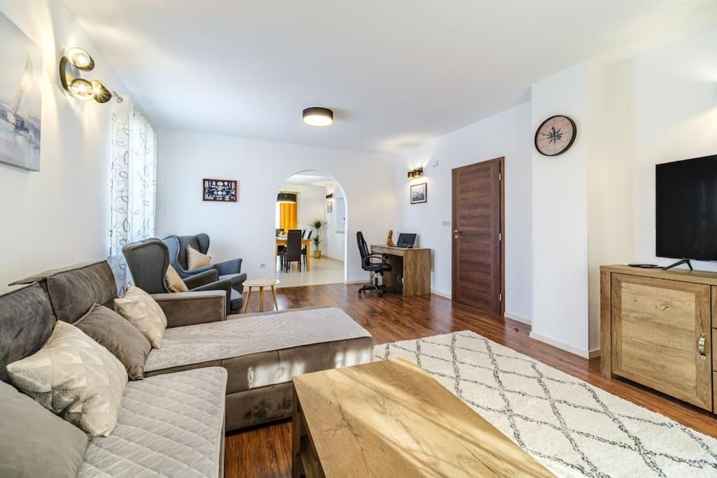 Peters Apartment Сутиван Экстерьер фото